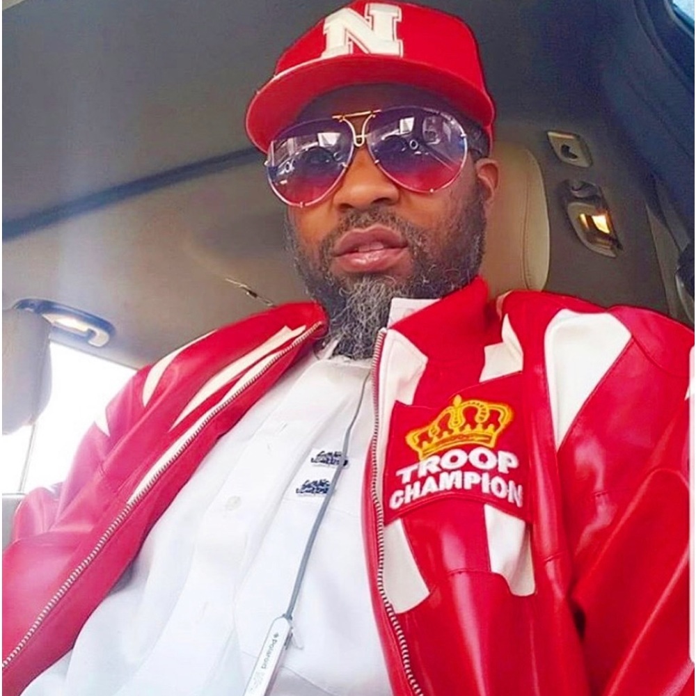 Meet your Posher, Gary